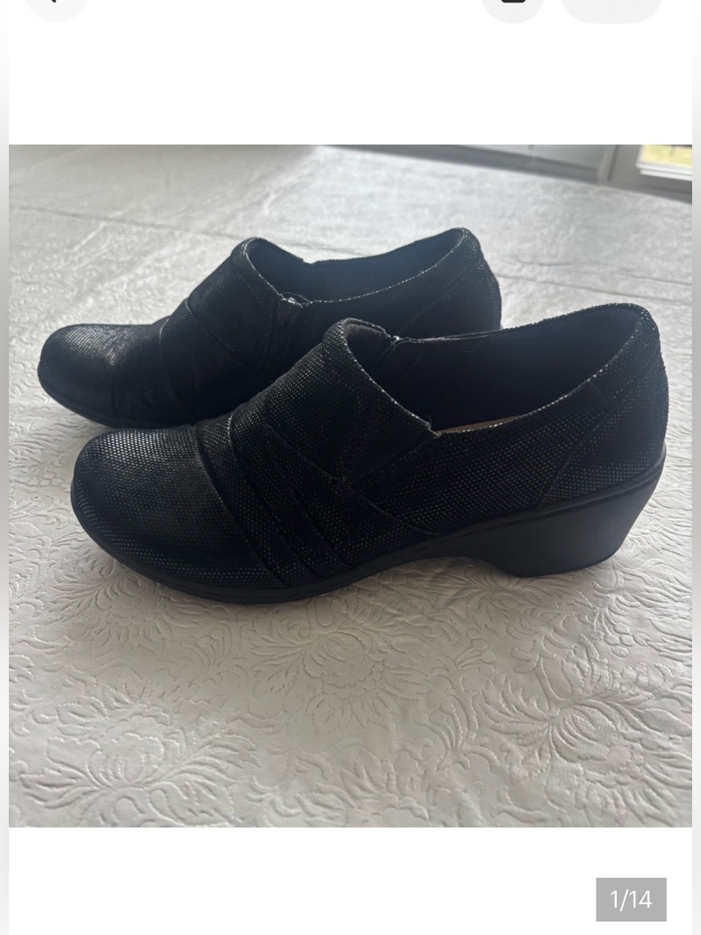 Clarks Black Slip-On Leather Loafers with Subtle Texture, Size 6.5